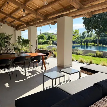 Βίλα Luxury Ιεσόλο